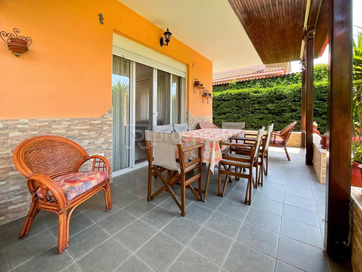 Private Paradise In Nikiti Luaran gambar